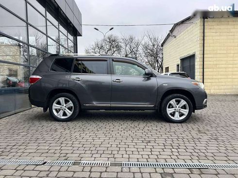 Toyota Highlander 2011 - фото 8