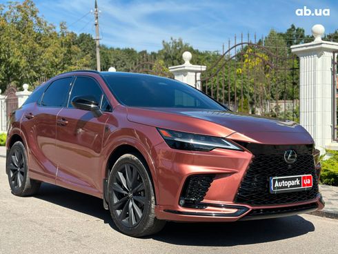 Lexus RX 2023 оранжевый - фото 23