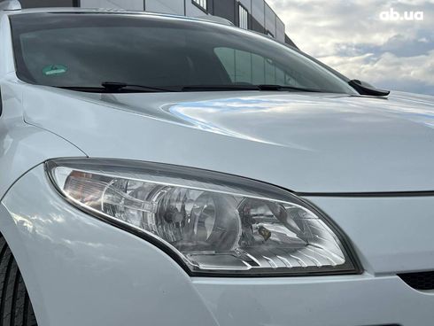 Renault Megane 2012 белый - фото 13