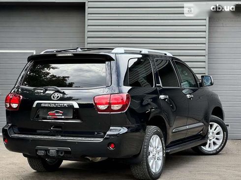 Toyota Sequoia 2021 - фото 8