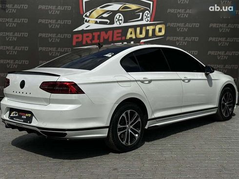 Volkswagen Passat 2018 - фото 20