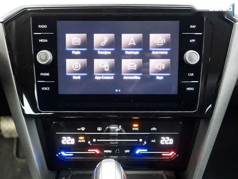 Volkswagen Passat 2022 - фото 17