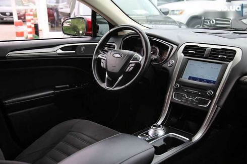 Ford Fusion 2017 - фото 11
