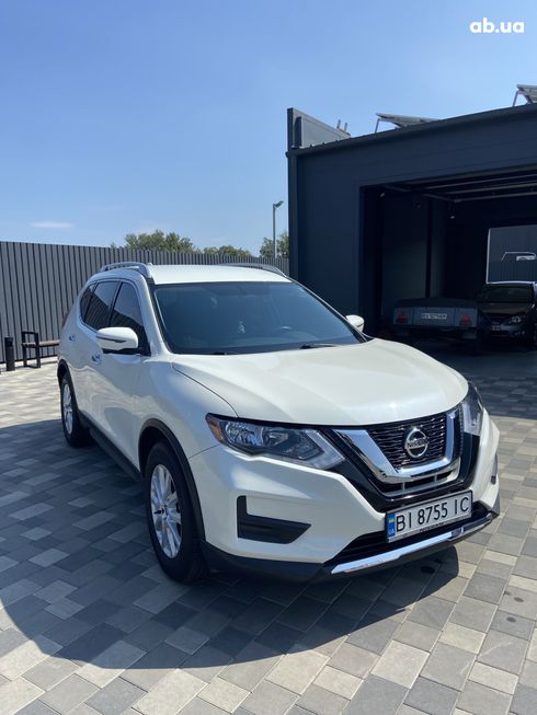 Nissan Rogue 2018 белый - фото 4