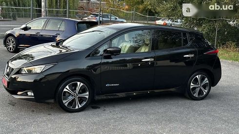 Nissan Leaf 2018 - фото 12