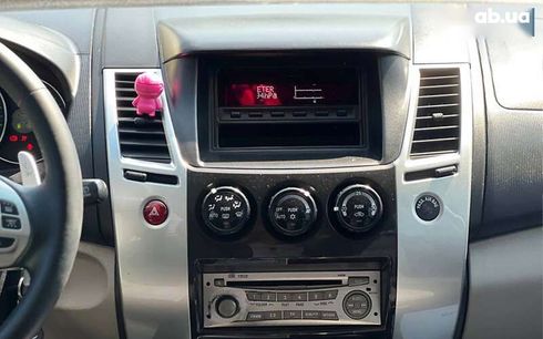 Mitsubishi Pajero Sport 2011 - фото 18