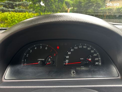 Toyota Camry 2003 серый - фото 11