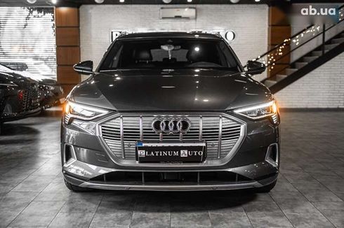Audi E-Tron 2019 - фото 12