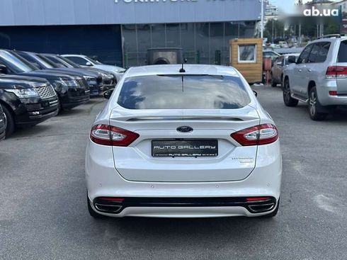 Ford Fusion 2013 - фото 3