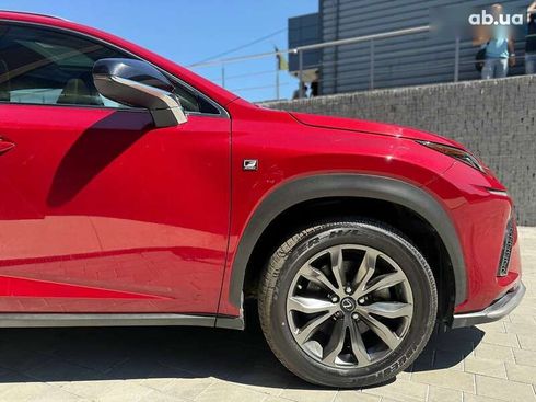 Lexus NX 2018 - фото 14