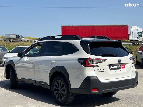 Subaru Outback 2022 белый - фото 4