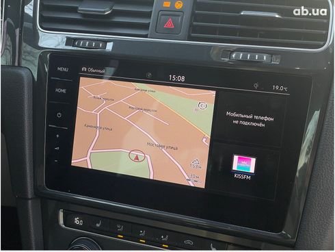 Volkswagen e-Golf 2018 белый - фото 80