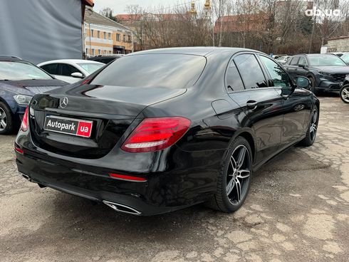 Mercedes-Benz E-Класс 2018 черный - фото 8