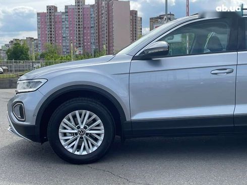 Volkswagen T-Roc 2023 - фото 11