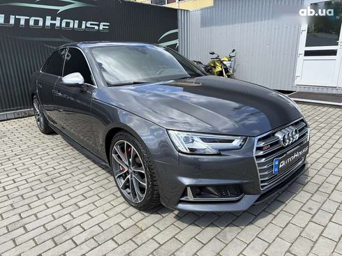 Audi S4 2017 - фото 14