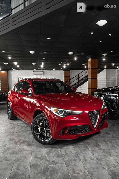 Alfa Romeo Stelvio 2018 - фото 3