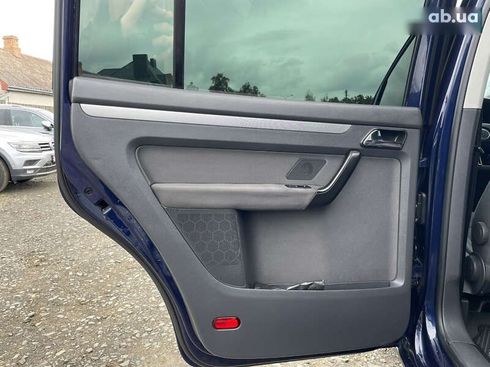 Volkswagen Touran 2005 - фото 28