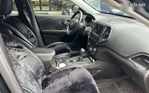 Jeep Cherokee 2018 - фото 14