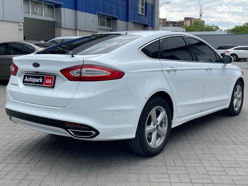 Ford Mondeo 2015 белый - фото 8