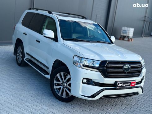 Toyota land cruiser 200 2016 белый - фото 4