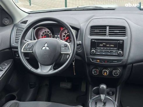 Mitsubishi Outlander 2015 - фото 20