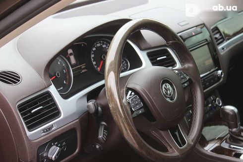 Volkswagen Touareg 2012 - фото 30