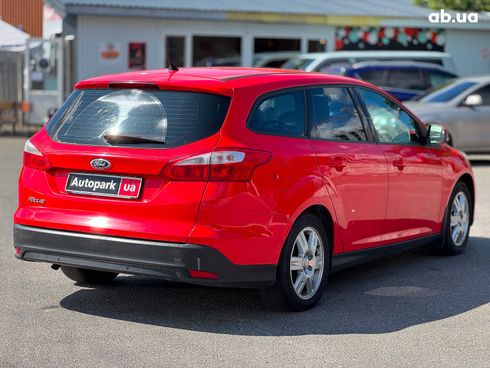 Ford Focus 2013 красный - фото 11