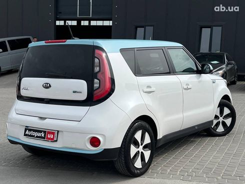 Kia Soul EV 2014 белый - фото 7