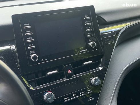 Toyota Camry 2021 синий - фото 21