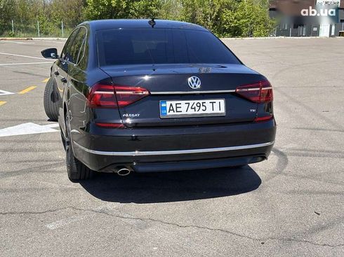 Volkswagen Passat 2017 - фото 20