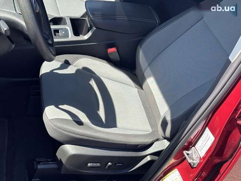 Ford Escape 2018 - фото 20