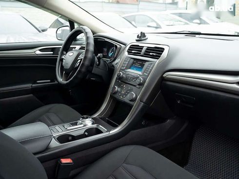 Ford Fusion 2017 - фото 24