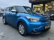 Продаж вживаних Kia Soul 2015 року в Чернівцях - купити на Автобазарі