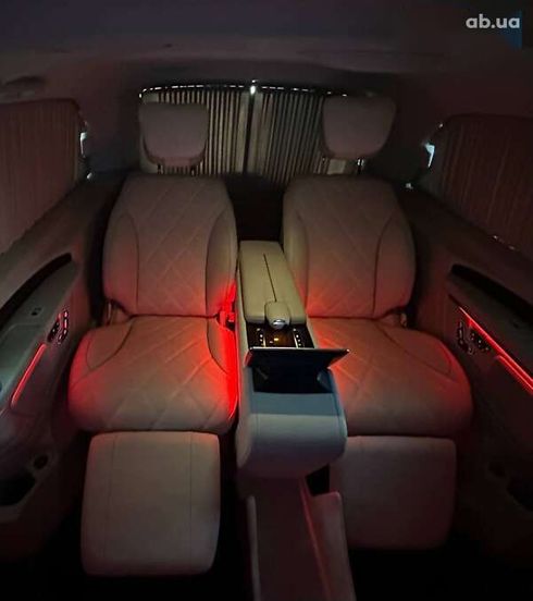 Mercedes-Benz V-Класс 2021 - фото 15
