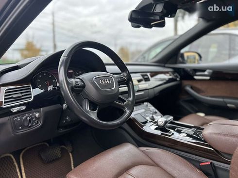 Audi A8 2017 - фото 12