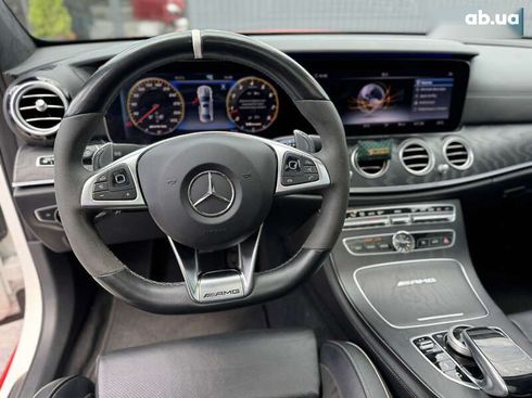 Mercedes-Benz E-Класс 2017 - фото 24