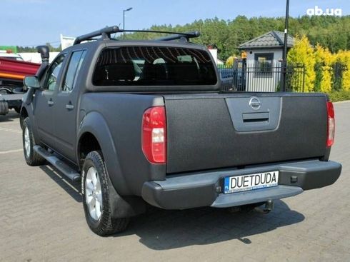 Nissan Navara 2007 черный - фото 8