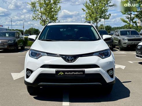 Toyota RAV4 2017 - фото 4