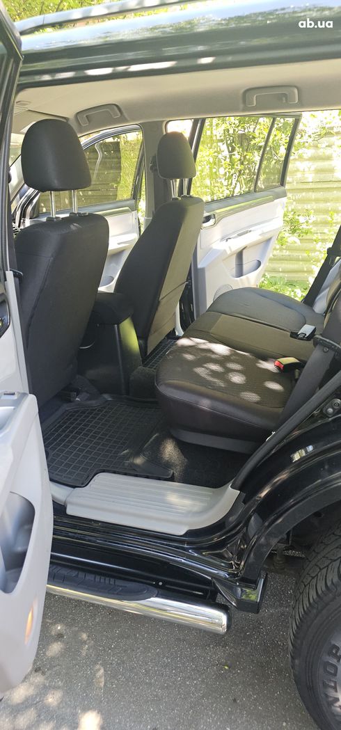 Mitsubishi Pajero Sport 2015 черный - фото 11