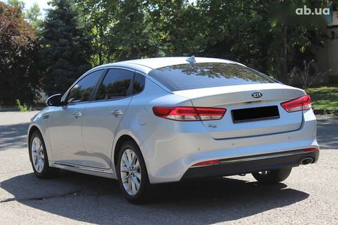 Kia K5 2015 - фото 14