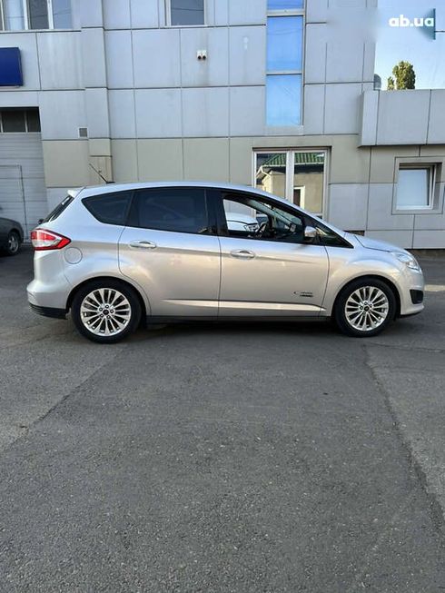 Ford C-Max 2017 - фото 13