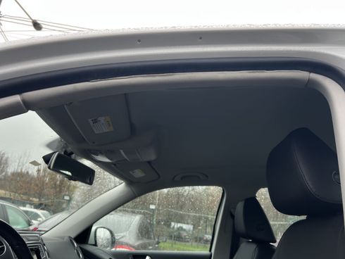 Volkswagen Tiguan 2016 белый - фото 18