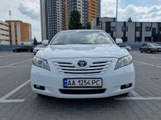 Купить Toyota Camry бензин бу в Киевской области - купить на Автобазаре