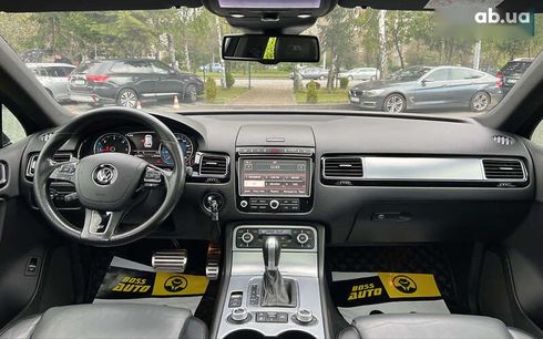 Volkswagen Touareg 2015 - фото 12