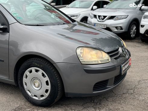 Volkswagen Golf 2005 серый - фото 12