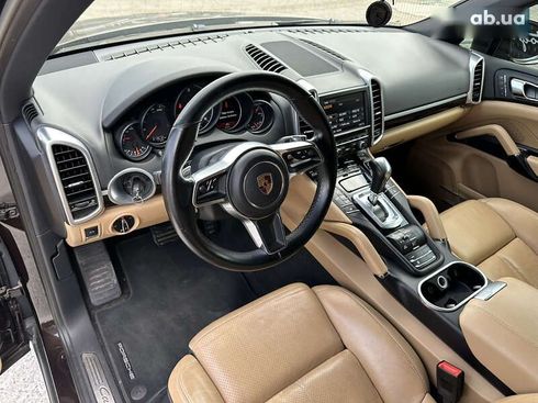 Porsche Cayenne 2016 - фото 18