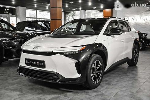 Toyota bZ 2023 - фото 2