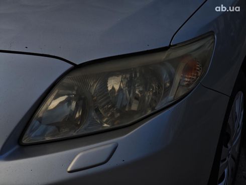 Toyota Corolla 2007 серый - фото 18