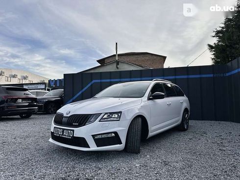 Skoda Octavia 2019 - фото 14