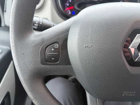 Renault Trafic 2019 белый - фото 18